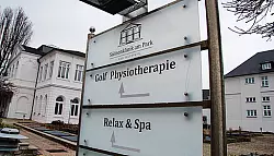 "Salinenklinik" zahlt Gehälter vorerst weiter - © Salzuflen