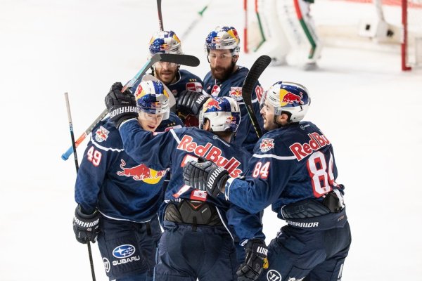 EHC Red Bull München - Augsburger Panther - © Foto: Matthias Balk/dpa
