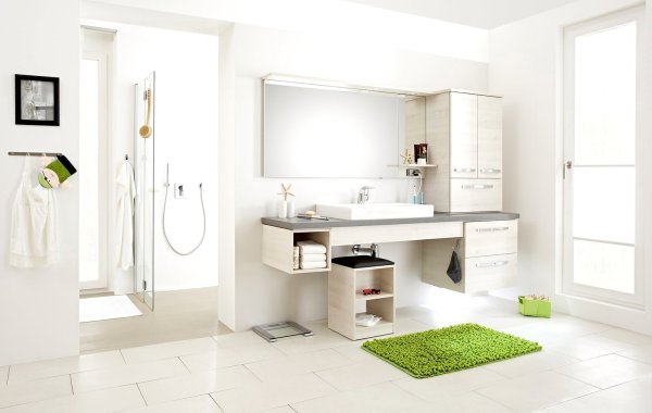 Bad - © Foto: DGM/Pelipal/dpa-tmn