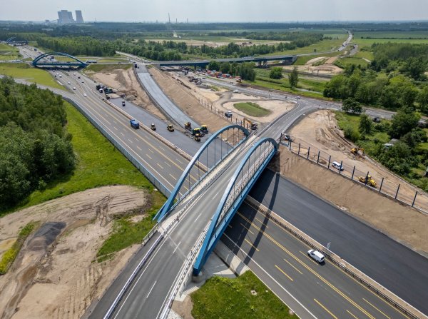 Mit Milliardenkrediten soll die Infrastruktur saniert werden. (Illustration) - © Jan Woitas/dpa