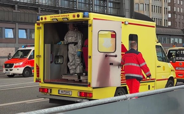 Am Hamburger Hauptbahnhof herrscht kurzzeitig Aufregung. - © André Lenthe/Lenthe Medien/dpa