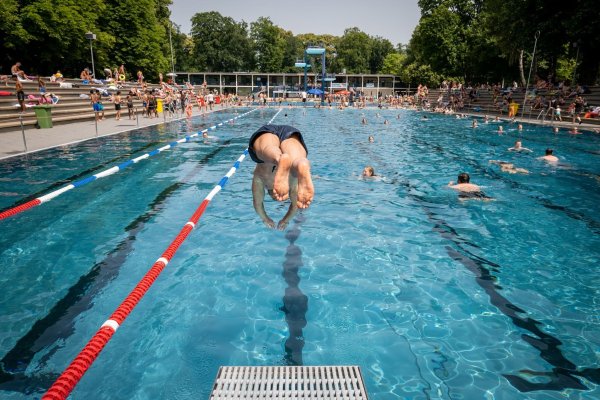 Das wechselhafte Wetter hat in diesem Sommer zu einem Besucherrückgang geführt. (Symbolbild) - © Foto: Christian Knieps
