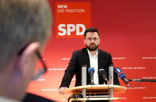 Den Vorabbeschluss für einen Untersuchungsausschuss fasste die SPD-Fraktion am Dienstag in Düsseldorf, wie Kutschaty erklärte. - © Johannes Neudecker/dpa