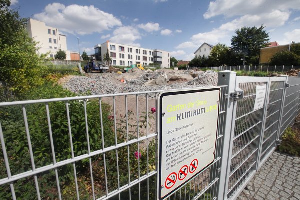 Ein Teil der Spielgeräte hat einen Platz auf dem Gelände der Kinder- und Jugendpsychiatrie in Bad Salzuflen gefunden. - © Vera Gerstendorf-Welle