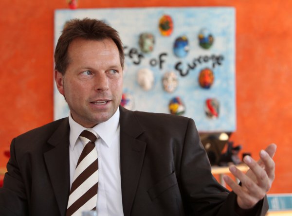 Detmolds Finanzen im Blick: Kämmerer Frank Hilker. - © Bernhard Preuß