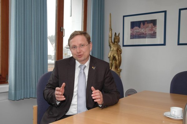 Gestärkt: Bürgermeister Dr. Andreas Wulf - © Manfred Brinkmeier
