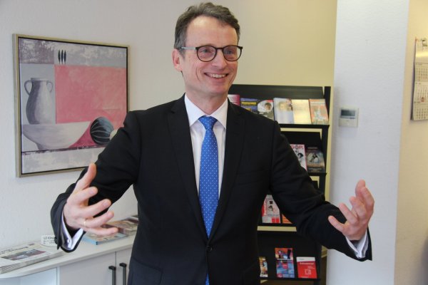 Möchte in Lage etwas bewegen: CDU-Kandidat Dr. Stefan Everding sieht die Entwicklung der Zuckerstadt positiv, wenngleich Leerstände und die Abwanderung von Ärzten seiner Meinung nach das Gesamtbild trüben. - © Wolfgang Becker