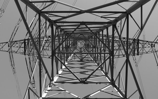 Stromausfall: Gegen 11.20 Uhr gingen die ersten Meldungen bei den Stadtwerken ein. - © Symbolbild: Unsplash