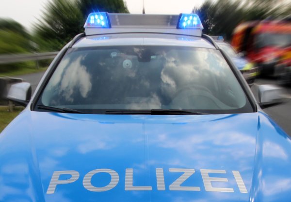 Bei Brakel wurde eine leblose Person auf einem Feld gefunden. - © David Schellenberg (Symbolbild)