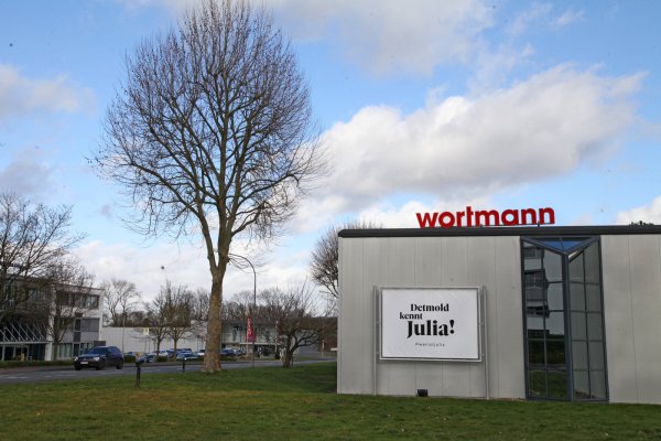 Wortmann stellt die Frage: "Wer ist Julia". - © Vera Gerstendorf-Welle