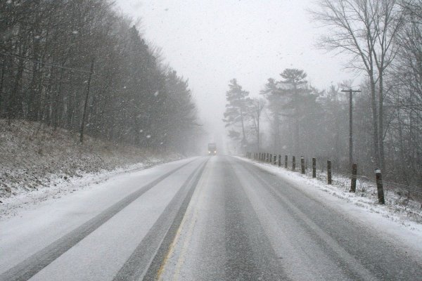 In Teilen NRWs ist aufgrund von Schnee und Glätte ein Verkehrschaos ausgebrochen. - © Symbolfoto: pixabay