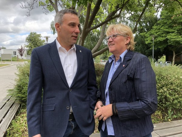Wollen Bad Salzuflen nach vorne bringen: der mögliche CDU-Bürgermeisterkandidat Dirk Tolkemitt und Stadtverbandsvorsitzende Heike Görder. - © Thomas Reineke(LZ)