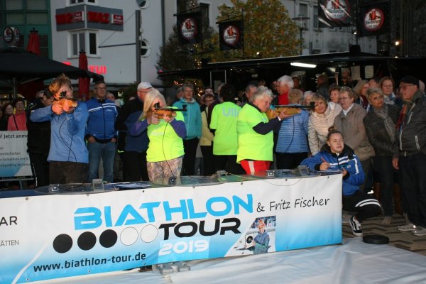 Lemgo ist die letzte Station der Biathlon-Tour 2019. Laufband und Infrarotgewehr stehen dann bereit.  - © inMOTION Agentur & Verlag e.K.