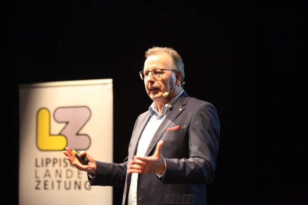 Zukunftsperspektiven: Helmut Muthers spricht über Chancen der Alterung von Kunden und Mitarbeitern. - © Vera Gerstendorf-Welle