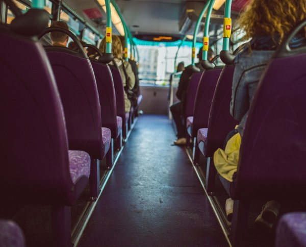 Fahrgäste müssen während der Fahrt einige Ängste ausstehen. - © Pixabay