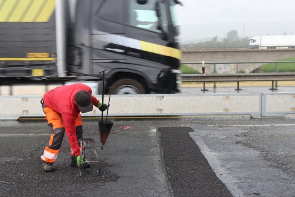 Gefährliche Löcher auf der A2. - © Ulf Hanke (Symbolbild/Archivbild)
