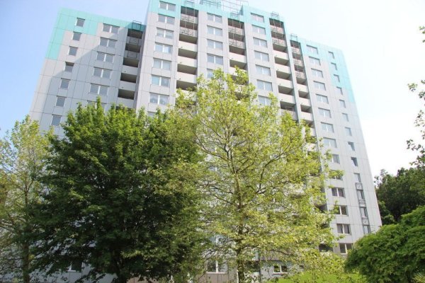 Der Wohnblock am Biesterberg - © Katrin Kantelberg
