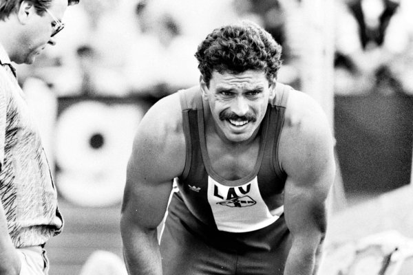 Musste pumpen für die Olympianorm: Jürgen Hingsen. - © Jörg Hagemann