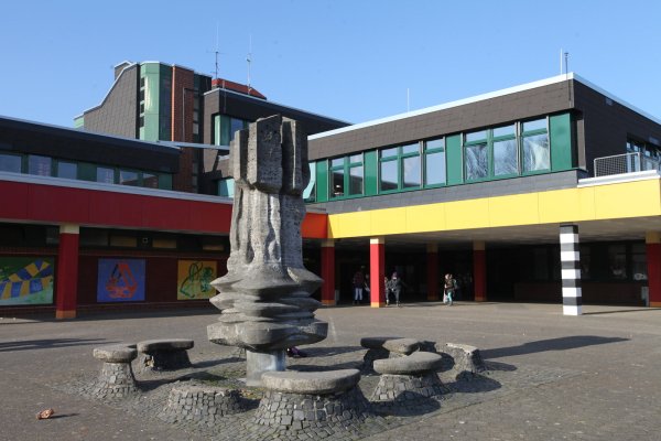 An der Geschwister-Scholl-Gesamtschule ist eine Amokdrohung aufgetaucht. - © Bernhard Preuss