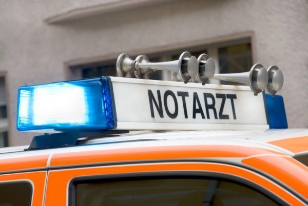 Beide Männer wurden bei dem Unfall verletzt - © dpa