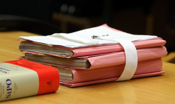 Die Paderborner Staatsanwaltschaft geht in dem Fall vom dringenden Verdacht des versuchten Mordes aus Habgier in mittelbarer Täterschaft aus. - © Wolfgang Rudolf