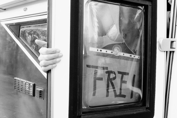 Nach mehreren Überfällen auf Prostituierte machens ich die Sexarbeiterinnen 2003 große Sorgen. - © Archivfoto: Bernhard Preuss