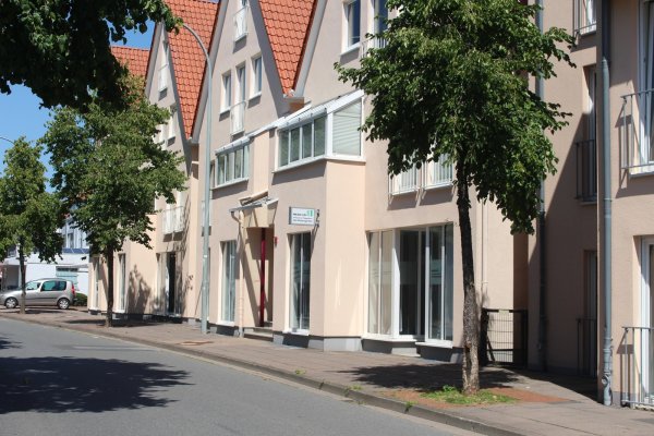 Schließt: Der Ambulante Pflegedienst am Rosengarten in der Leopoldstaler Straße 11. - © Michaela Weisse