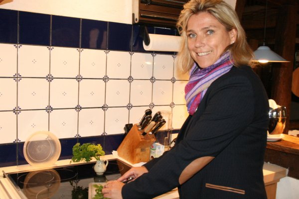 Köchin in der „Küchenschlacht": Die Alverdisserin Nicole Starke hat in einer Fernsehshow mitgemacht. Ab heute wird die Sendung ausgestrahlt. - © Sylvia Frevert