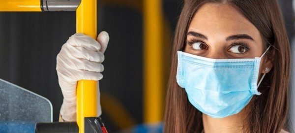 Auf eine Maske im Bus haben laut Padersprinter immer mehr Fahrgäste verzichtet. - © Padersprinter
