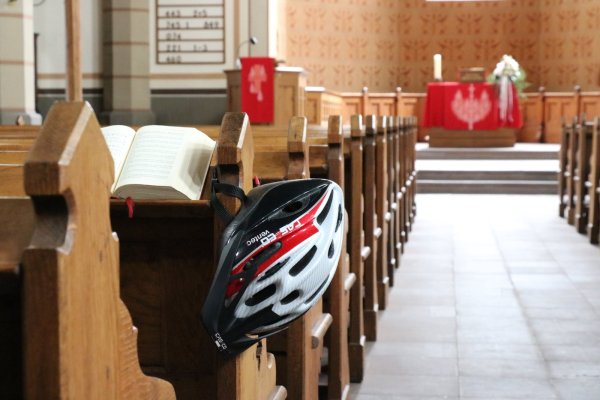 Kilianskirche Schötmar als Radwegekirche - © Alexandra Schaller