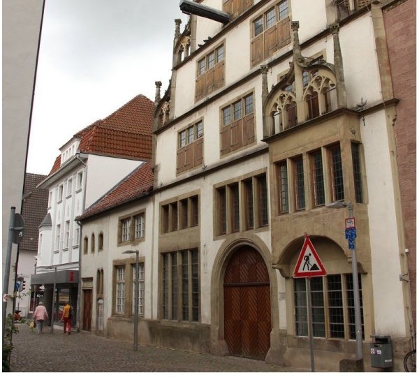 Altehrwürdig: Das Haus Wippermann in der Kramerstraße soll künftig als Quartierszentrum dienen. - © Till Brand
