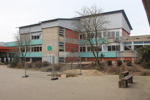 Der Umbau der Haupt- in eine Sekundarschule wird teuer als erwartet. - © Michaela Weiße