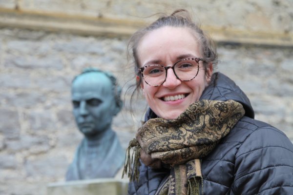 Jana Reineke kandidiert als Bürgermeisterin. Am Grabbe-Gymnasium in Detmold hat sie 2007 ihr Abitur gemacht. - © Vera Gerstendorf-Welle