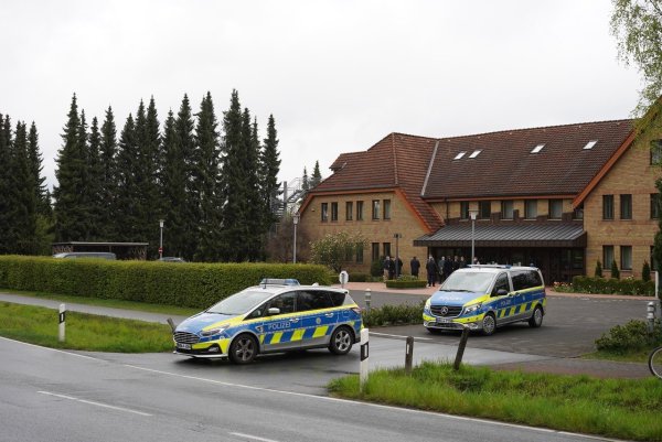 Gegen 11.15 Uhr rückten die Einsatzkräfte wieder ab. - © Freitag Medien Gruppe