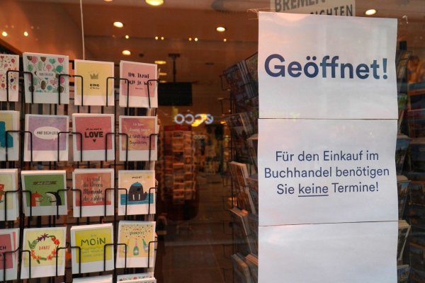 Die gestiegenen Infektionszahlen sind nicht primär auf den geöffneten Einzelhandel zurückzuführen, sagt die Krisenstabsleiterin Cornelia Schöder. - © Symbolbild: AFP