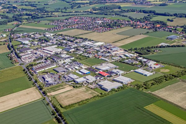 Das Industriegebiet West in Lieme. - © Archivfoto: Andreas Dunker