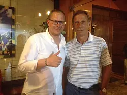 Alexander Stopka (l.) mit Christoph Daum.