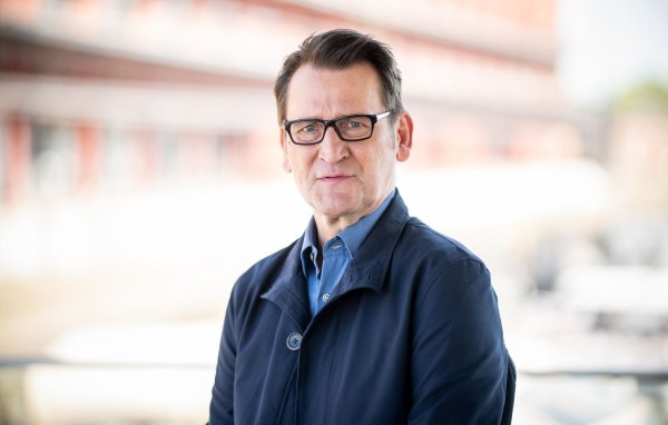 Für Ingo Naujoks als Ruhrpottler ist klar, dass Zusammenhalt und Familie wichtig sind. (Archivbild) - © Daniel Reinhardt/dpa