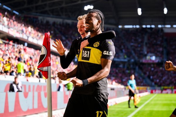 Carney Chukwuemeka erzielt sein erstes Tor im BVB-Trikot. - © Tom Weller/dpa