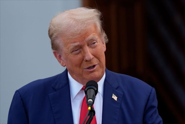 Trump droht im schlimmsten Fall Gefängnis - © Julia Nikhinson/AP/dpa