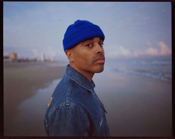 Das neue Album des Sängers Patrice trägt den Namen «9». - © Urban/Universal Music/dpa