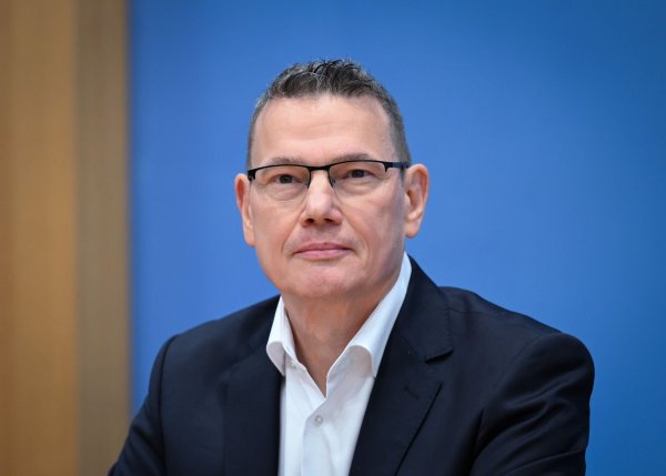 IT-Unternehmer Ralph Suikat plädiert für eine stärkere Besteuerung hoher und sehr hoher Vermögen. - © Soeren Stache/dpa