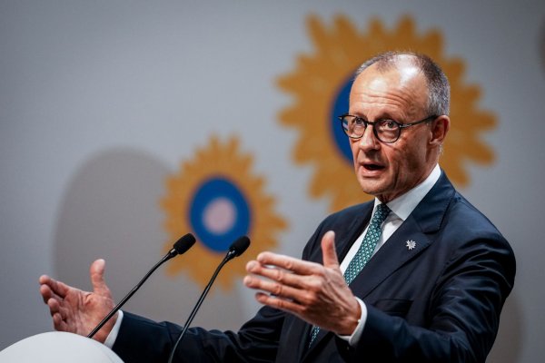 Merz: Bald Wiederaufnahme Chiplieferungen von Nexperia - © Kay Nietfeld/dpa