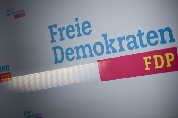 In Bonn soll ein Politiker der FDP körperlich angegriffen worden sein. (Symbolbild) - © Sebastian Christoph Gollnow/dpa
