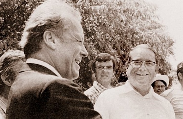 und Bezirksvorsitzender Heinrich Junker