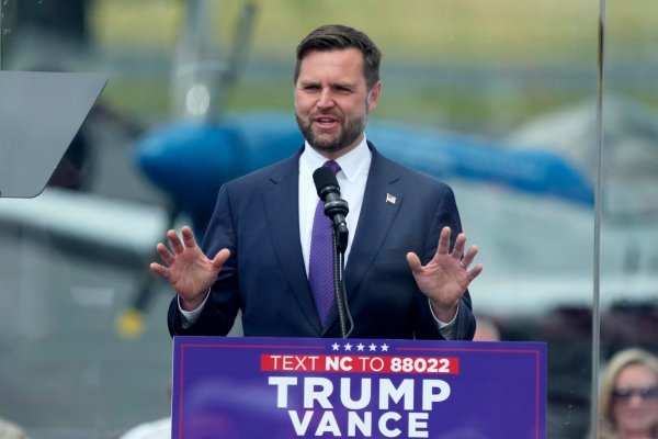 J.D. Vance ist Trumps Vizekandidat bei der Präsidentenwahl am 5. November. (Archivbild) - © Chuck Burton/AP/dpa