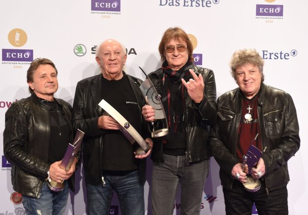Die Puhdys sind seit 2016 Geschichte. Dennoch gibt es nun noch ein Album mit Aufnahmen der Band. (Archivbild) - © Jens Kalaene/dpa