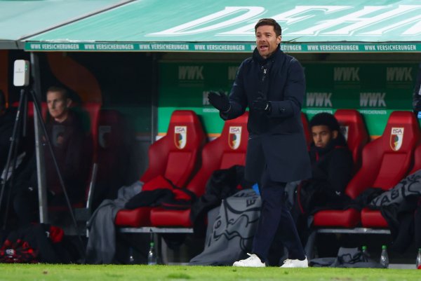 Xabi Alonso siegt mit Bayer einfach immer weiter. - © Daniel Löb/dpa