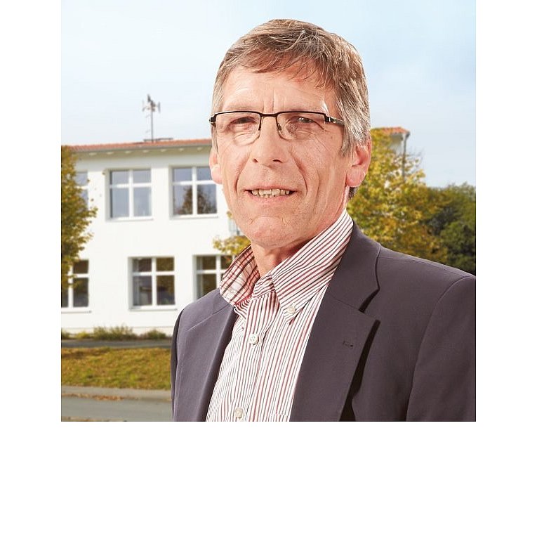 Michael Meier, 63, kaufmännischer Angestellter, Bad Salzuflen