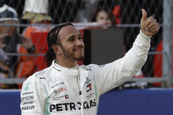 Lewis Hamilton - © Foto: Luca Bruno/AP/dpa